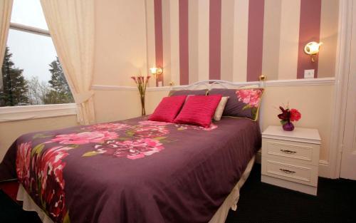 Hostal Warwick House