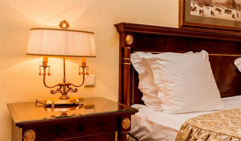 Petroff Palace Hotel