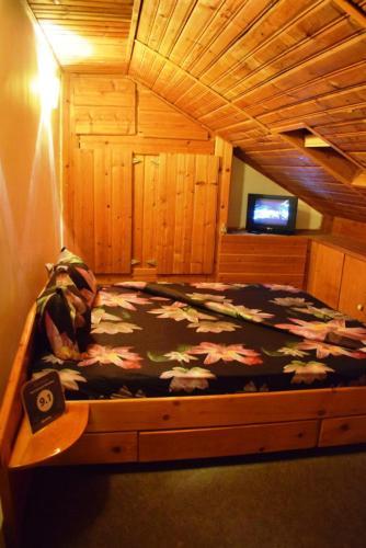 Apartament Racadau