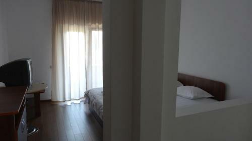 Hostal Vila Calypso Costinesti