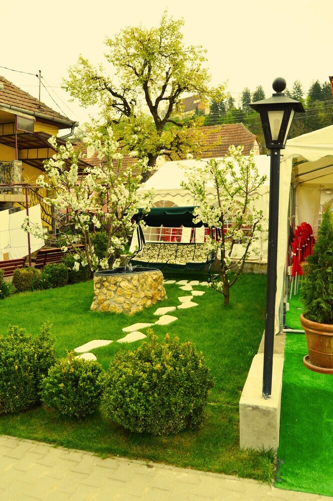 Hostal Venesis House