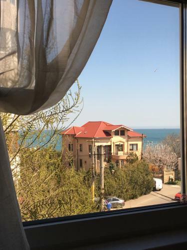 Ace Apartment