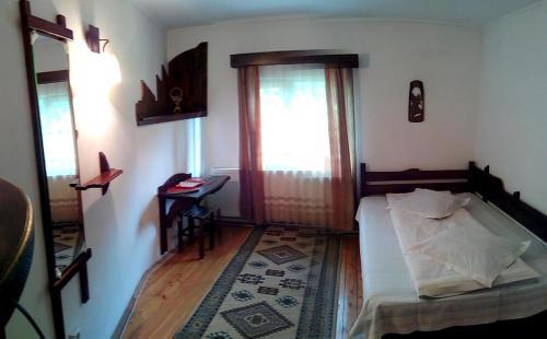 Hostal Vila Vanturis