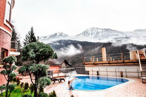 Alm Hotel