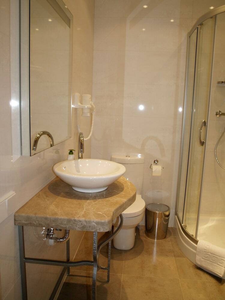 Hotel Lota