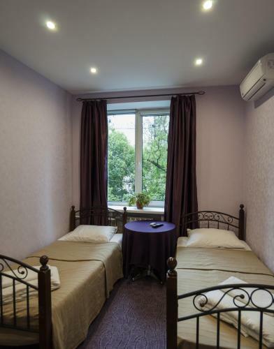 Hostal Versal At Arbat