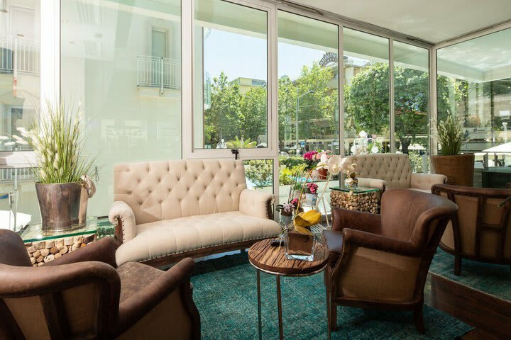 Best Western Maison B Hotel