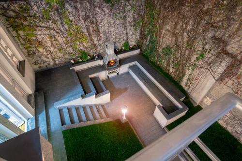 Hostal Central Park Residence