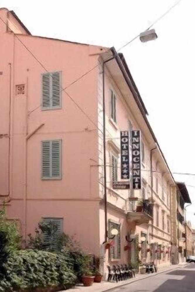 Hotel Innocenti