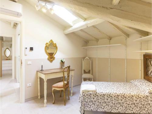 Four-bedroom Holiday Home In Camaiore (Lu)