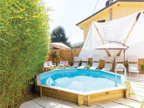 Four-bedroom Holiday Home In Camaiore (Lu)
