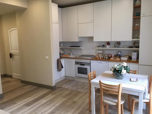 Hostal Dimora Spina In Centro