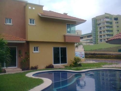 Suites El Conchal II