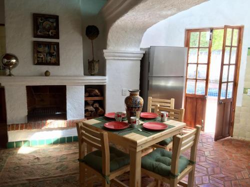 Chalet Danzantes