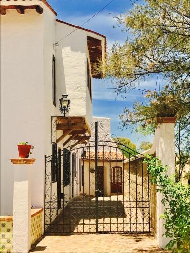 Chalet Danzantes