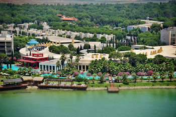 Hotel Gloria Serenity