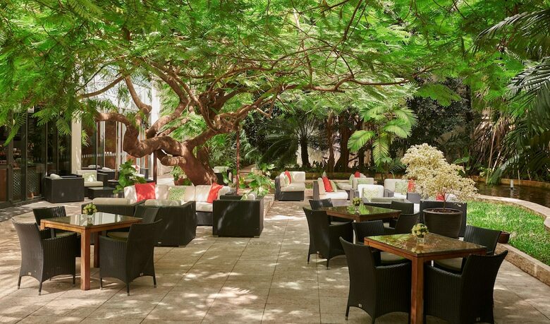 Hotel Hyatt Regency Dar Es Salaam, The Kilimanjaro