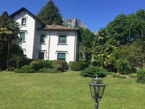 Hostal Villa Del Cigno