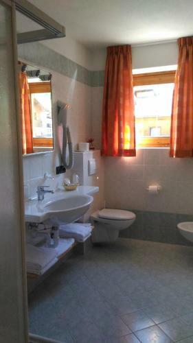 Hotel Garni Rin Da Rin