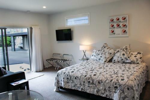 Amazing Kiwi Lodge
