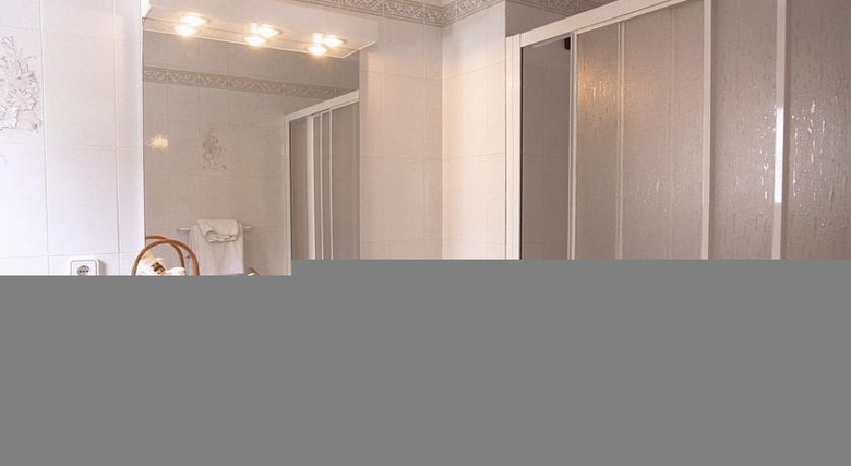 Hostal Sa Paissa - Adults Only