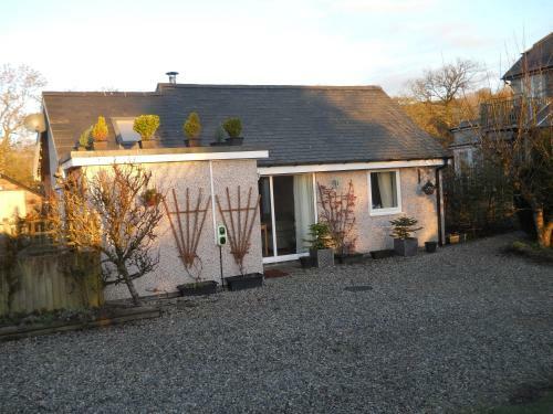 Ty'r Afon - River Cottage
