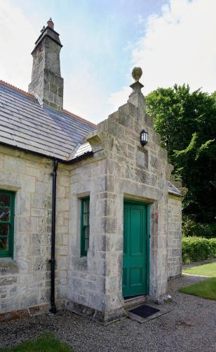 Magherintemple Lodge