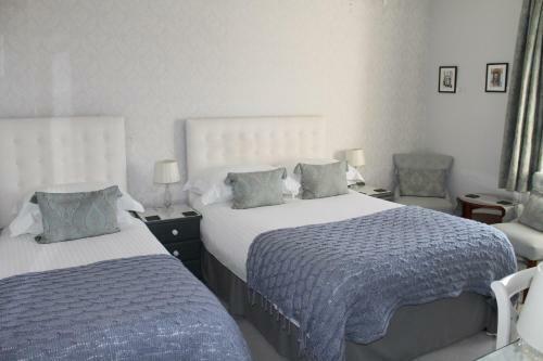 Hostal The Battledown Bed And Breakfast