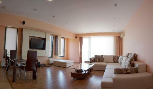 Maria Residence Serviced Apartments Mamaia