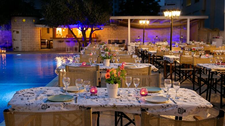 Hotel Cleopatra
