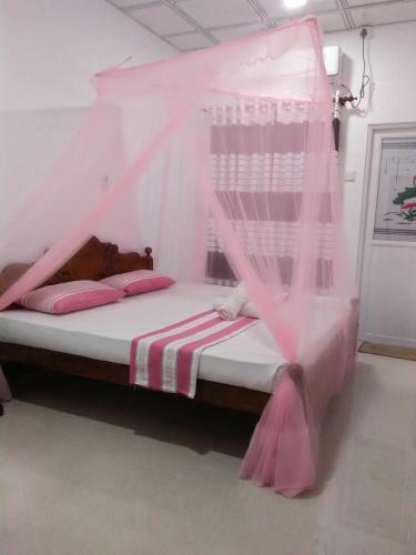 Hostal Inuja Guest