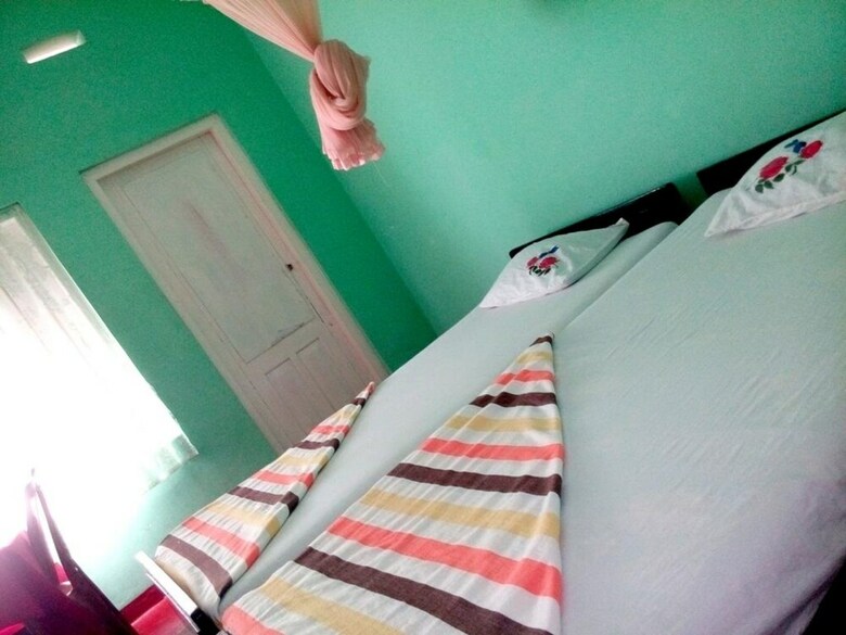 Hostal Sinharaja Green View