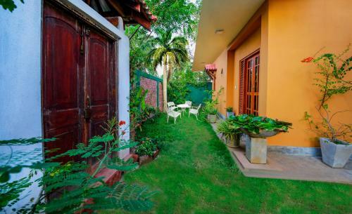 Bed & Breakfast Kamal Villa