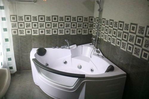 Hotel Ella's Edge Resort