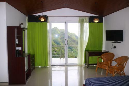 Hotel Ella's Edge Resort