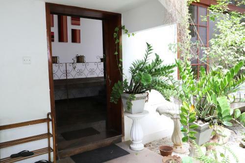 Hostal Cool Colombo7