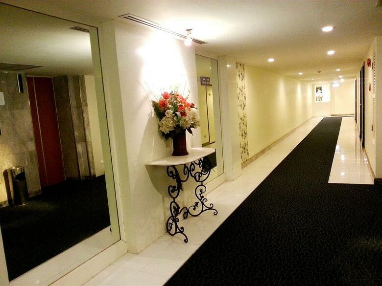 Astera Sathorn Hotel