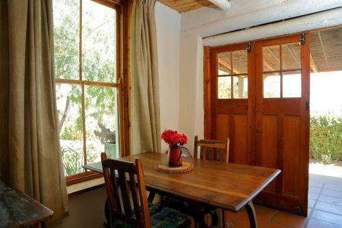 Hostal Aloe Guest House