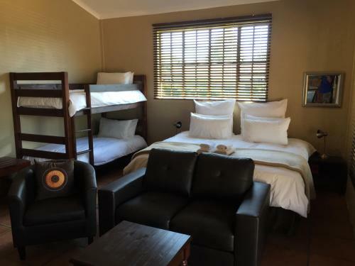 Hostal Treelands Manor