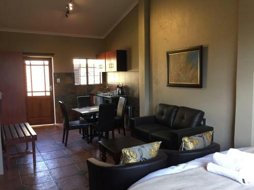 Hostal Treelands Manor