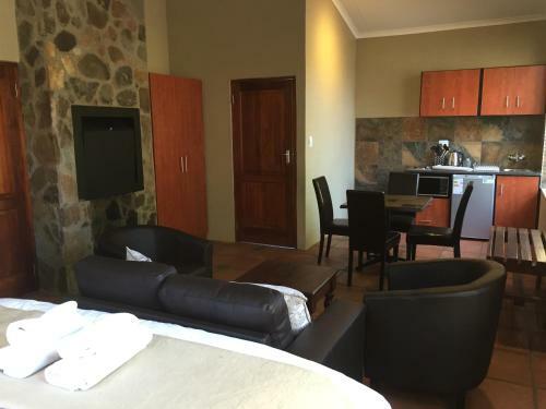 Hostal Treelands Manor