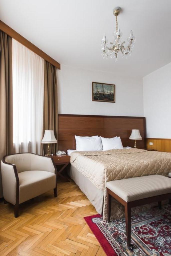 Hotel President