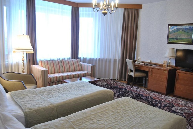 Hotel President