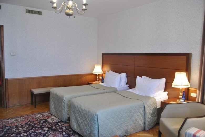 Hotel President