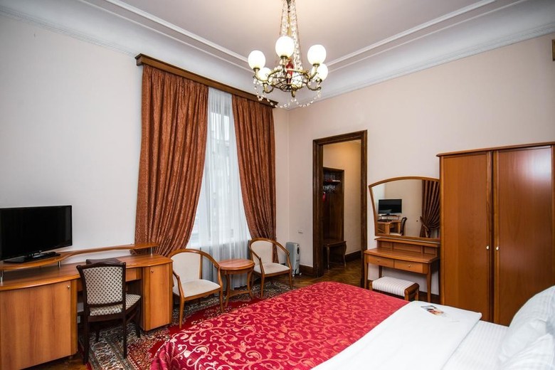 Hotel Sovietsky