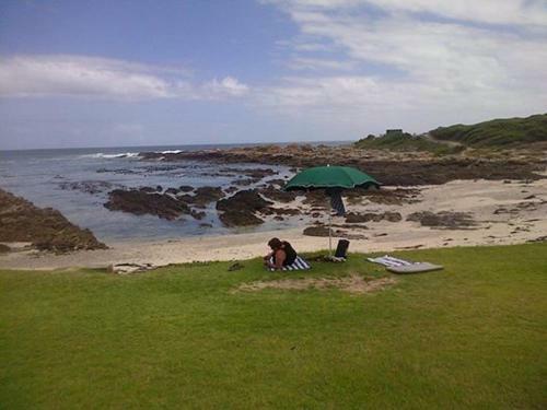 Villa Ocean Crest B&B