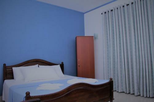 Hotel The Breeze Residence