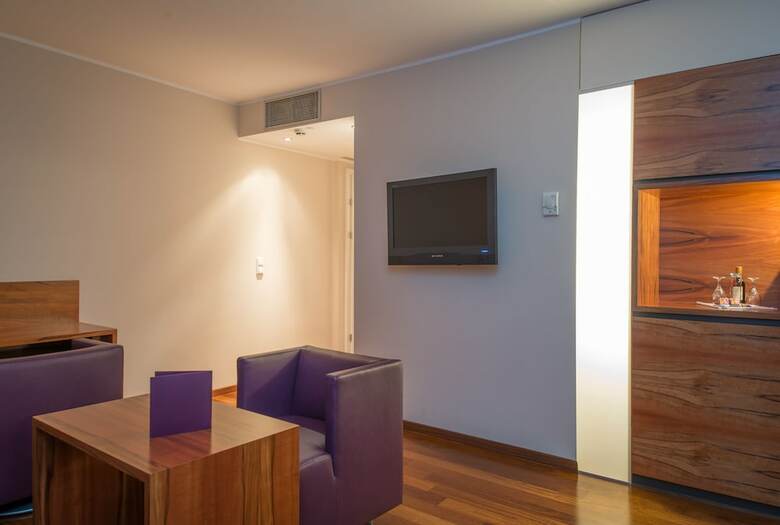 Hotel Pakat Suites
