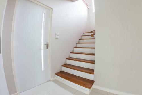 Maximize Luxury Apartment
