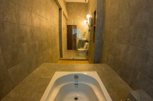 Maximize Luxury Apartment